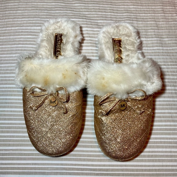 Michael Kors Slippers - Picture 2 of 4